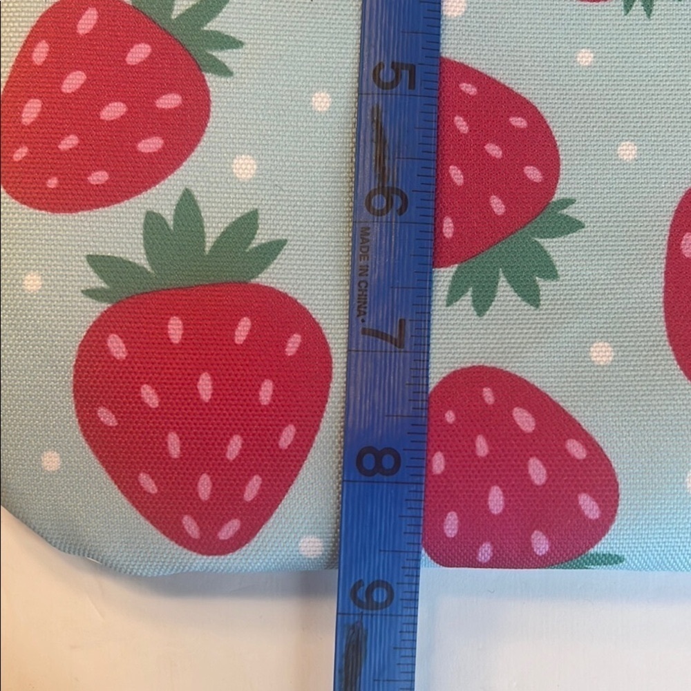🍓Strawberry Print Wristlet Cosmetic Pouch Clutch Baby Blue and Pink - Picture 7 of 11